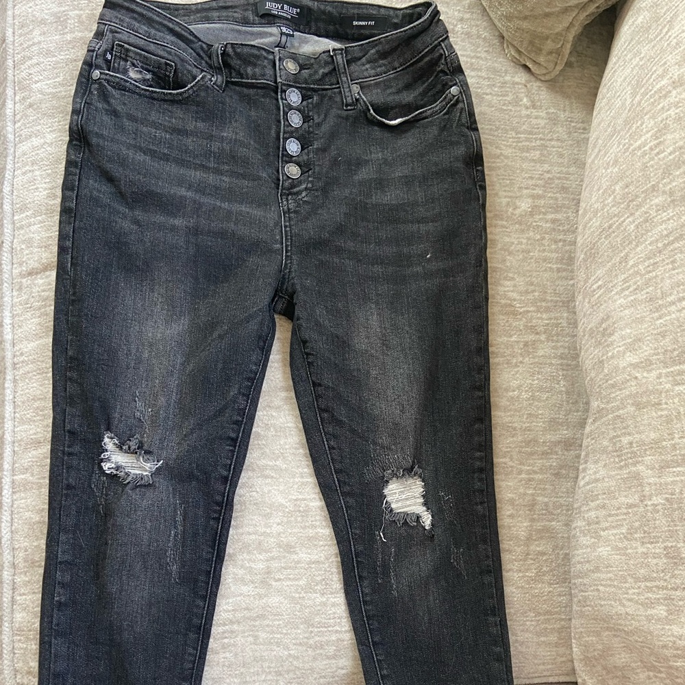 Judy Blue distressed black/gray skinny jeans